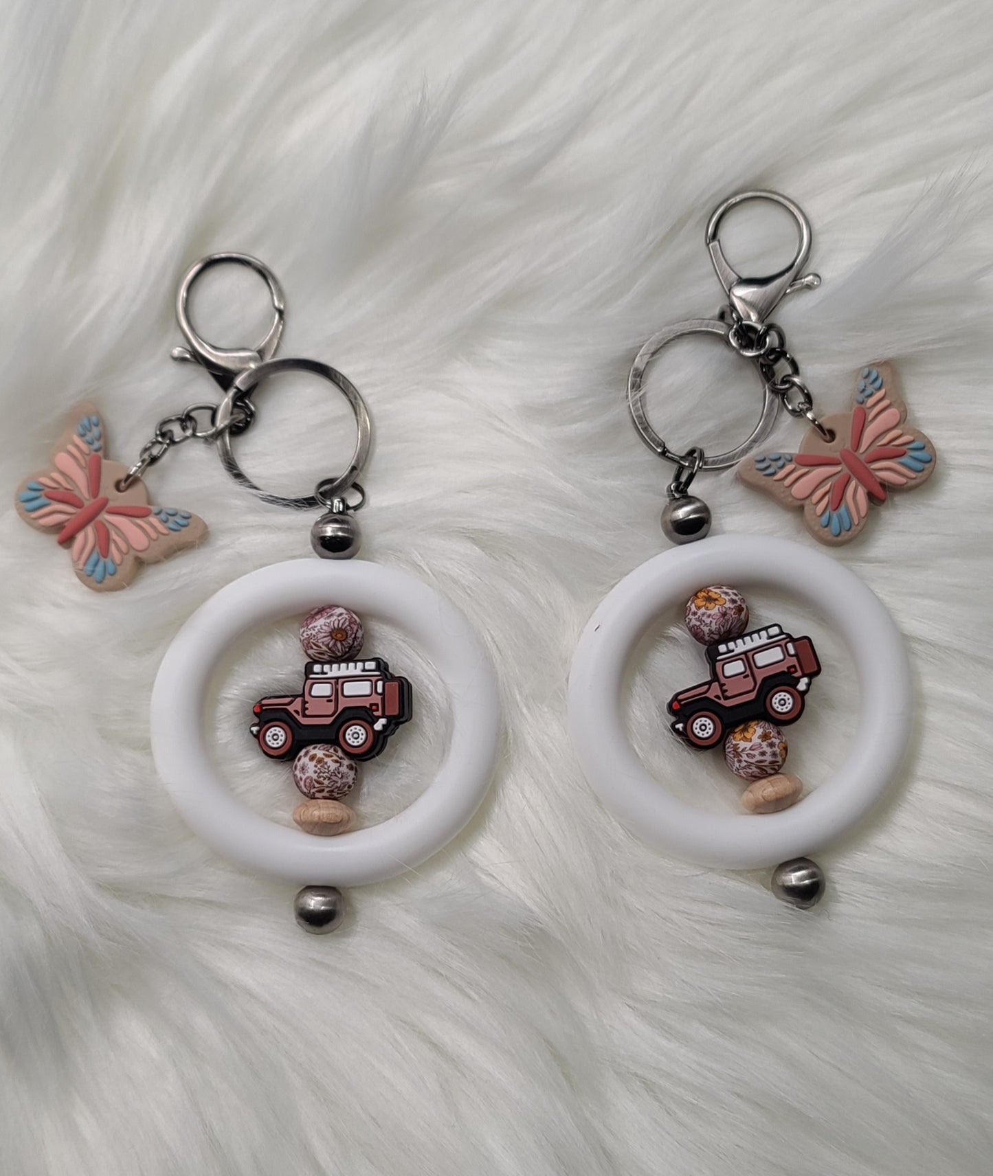 Jeep Beaded Bar Keychain